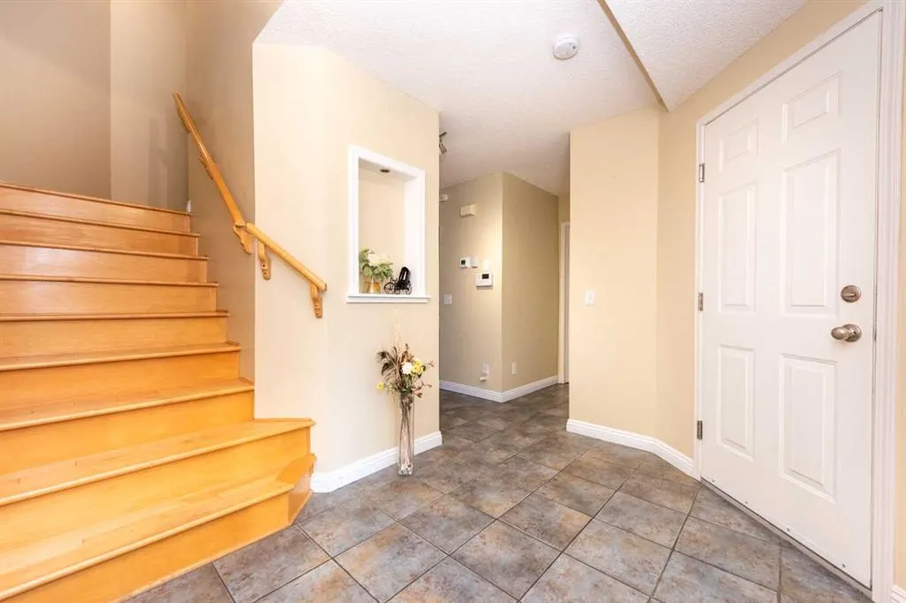 49 Rocky Ridge Heath NW