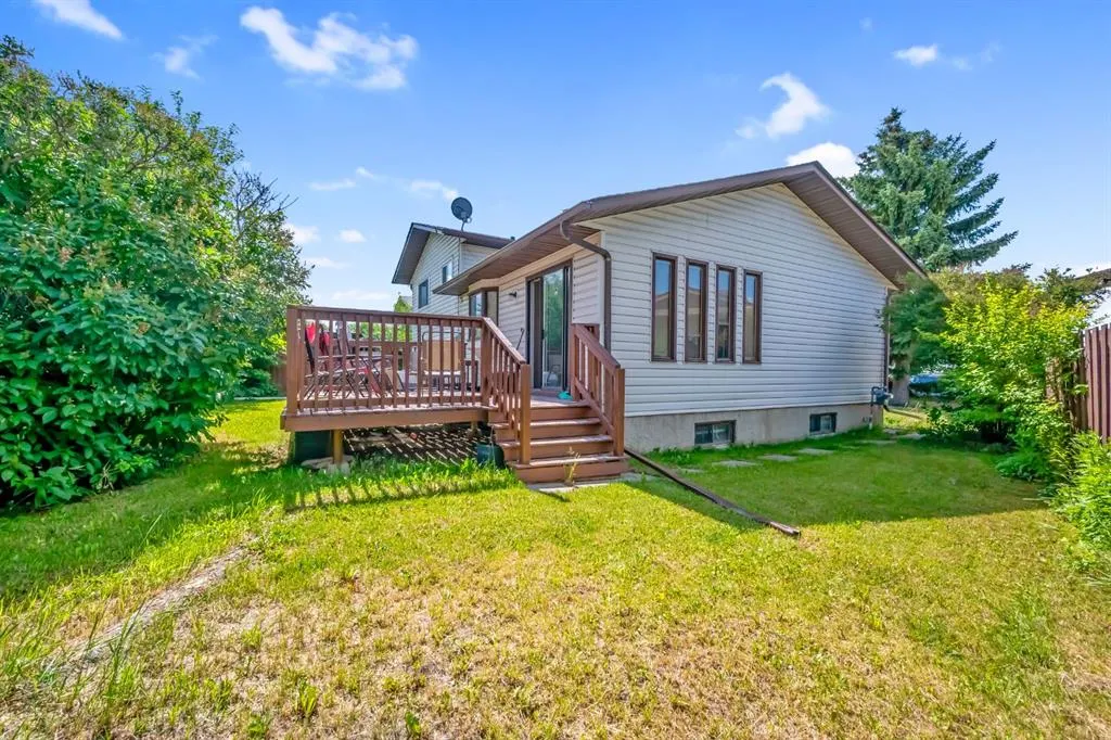 124 Whiteram Close NE