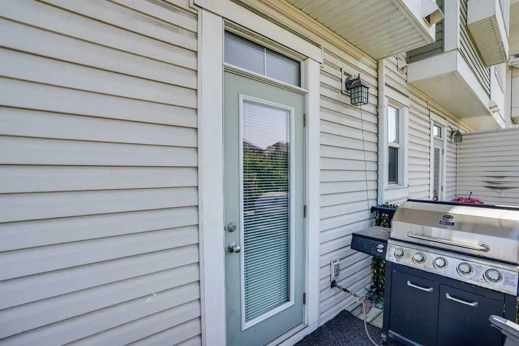 100 New Brighton Point SE