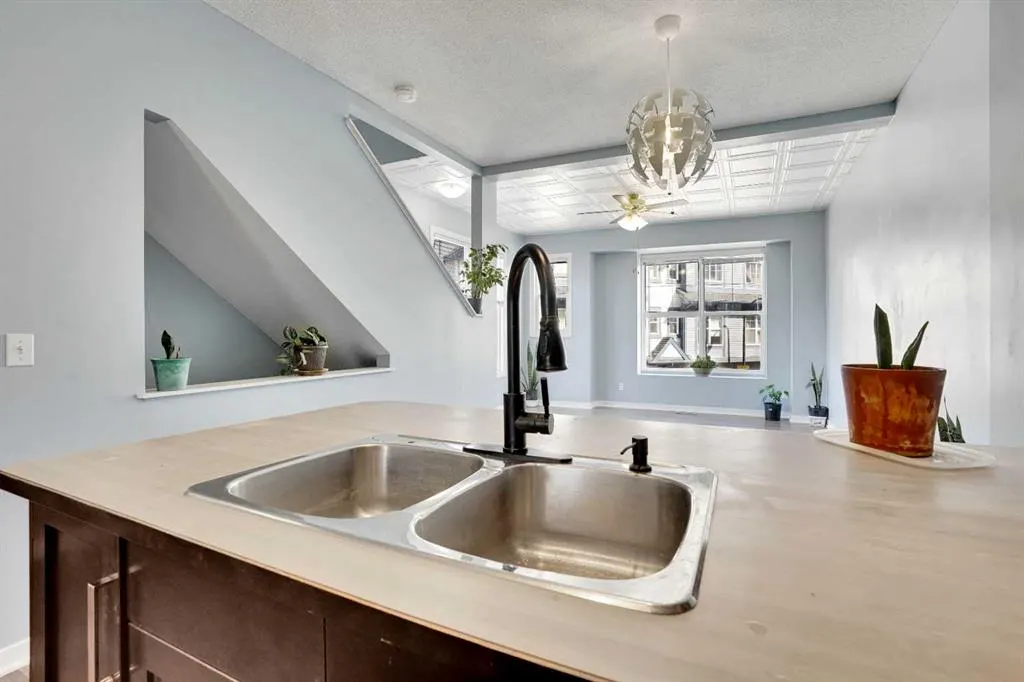 100 New Brighton Point SE