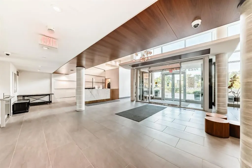 1025 5 Avenue SW, #1004