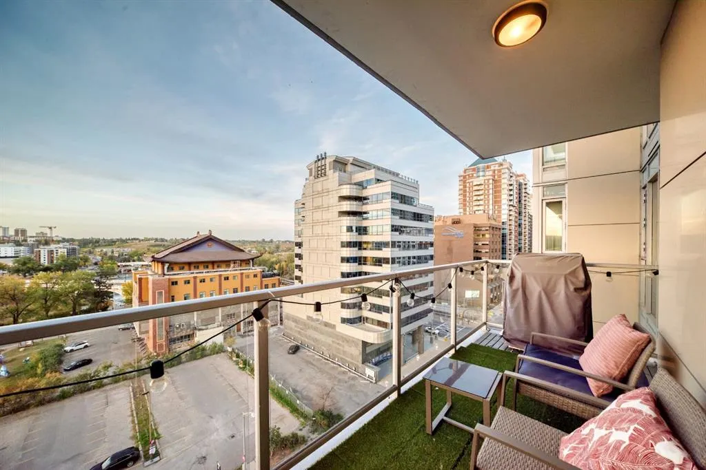 1025 5 Avenue SW, #1004