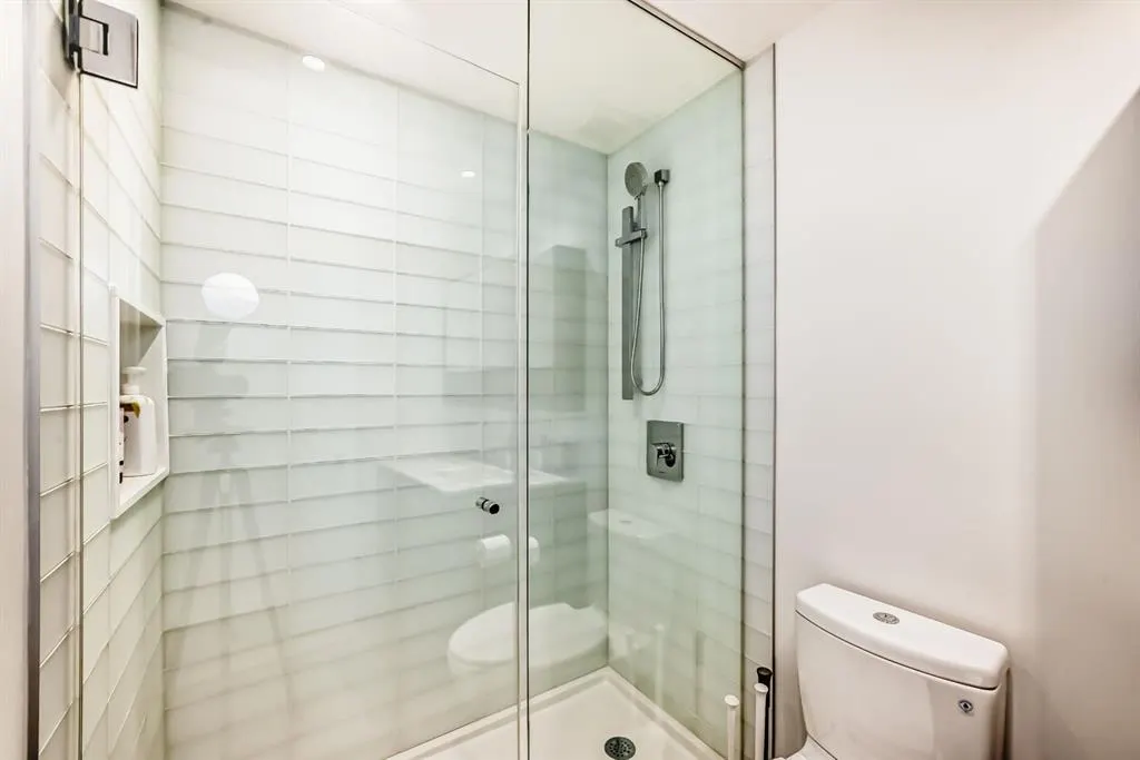 1025 5 Avenue SW, #1004