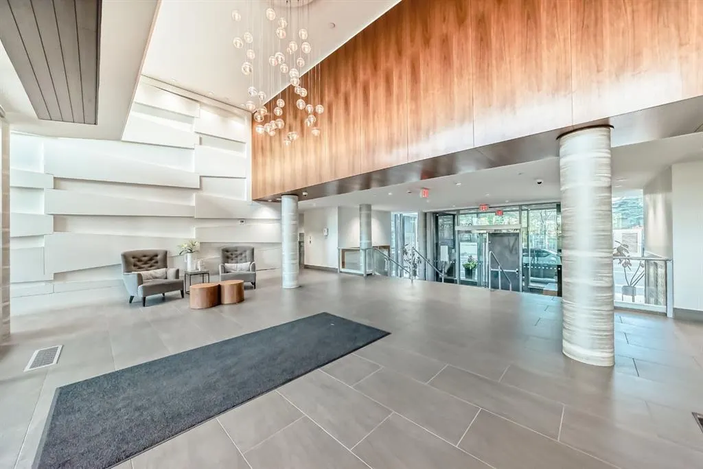 1025 5 Avenue SW, #1004