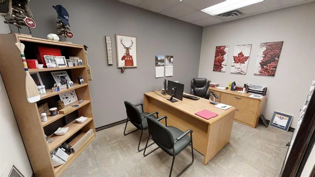 5229 50 Avenue, #102