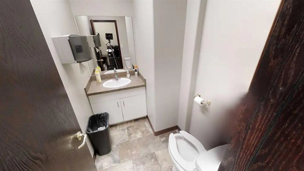 5229 50 Avenue, #102