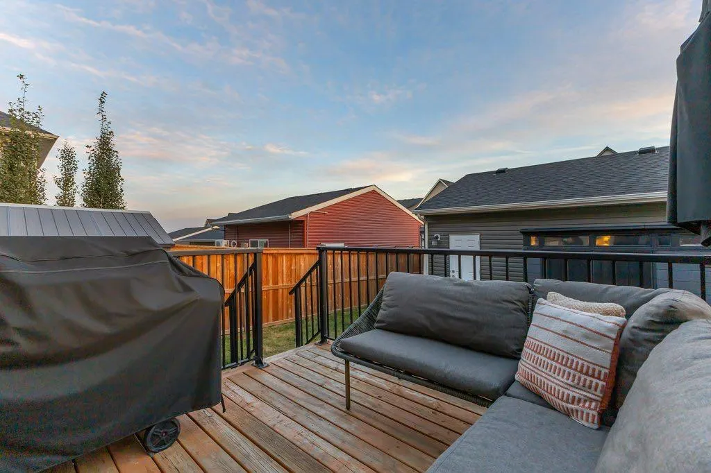 425 South Point Glen SW
