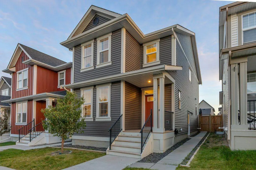 425 South Point Glen SW