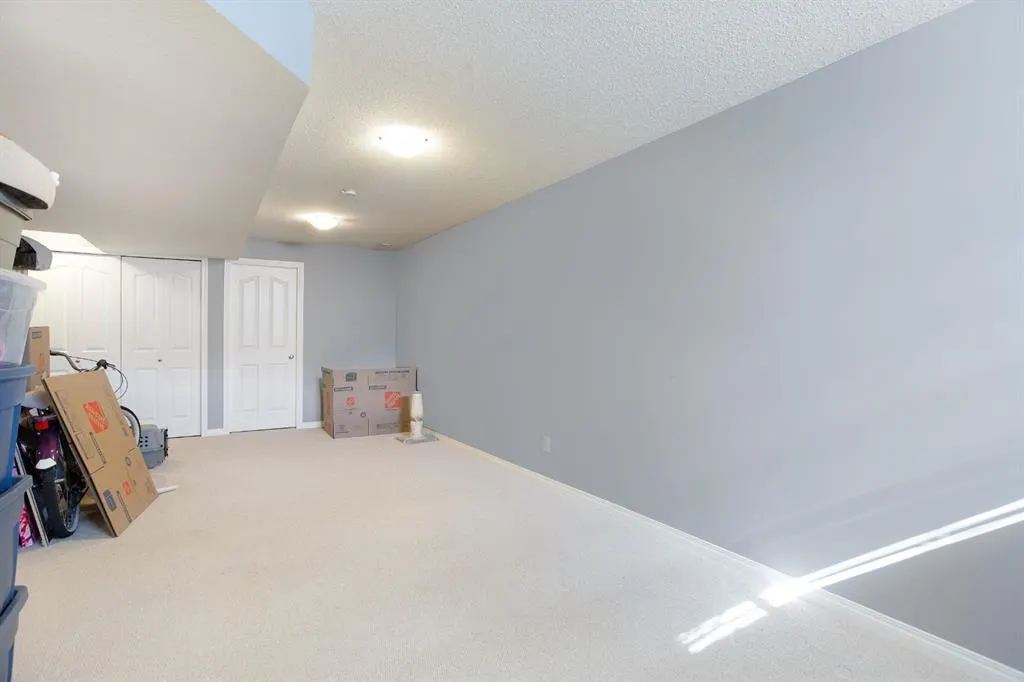 703 Luxstone Square SW, #404