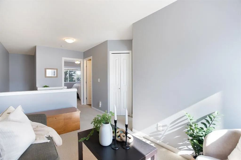 703 Luxstone Square SW, #404