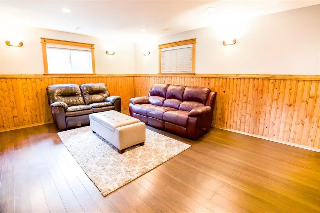 136 Briarwood Crescent