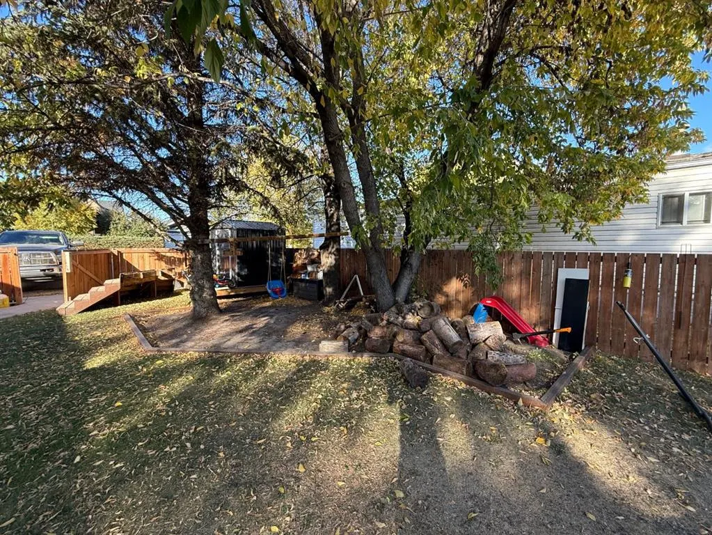 10221 104 Ave
