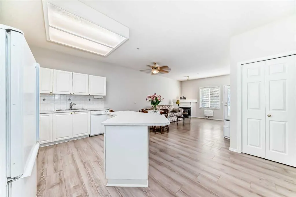 2850 51 Street SW, #112