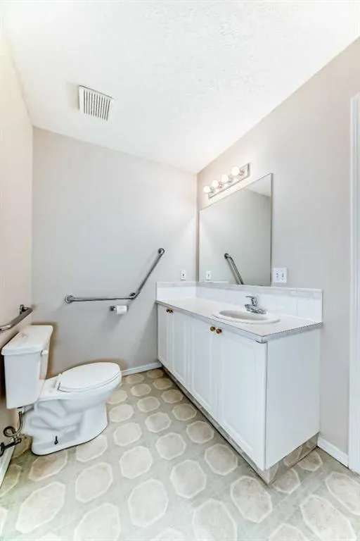 2850 51 Street SW, #112