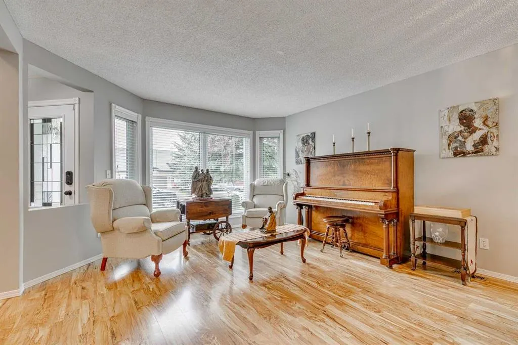 51 Edendale Crescent SE
