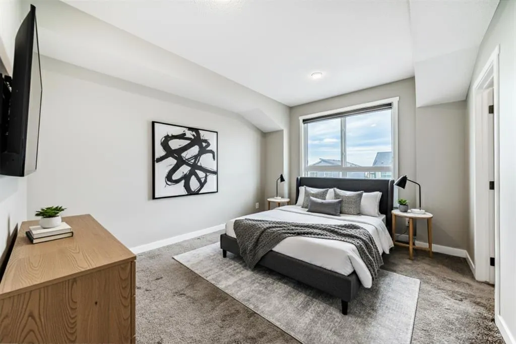 157 Belmont Drive SW