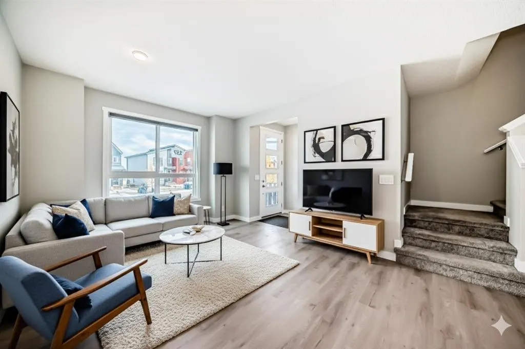 157 Belmont Drive SW
