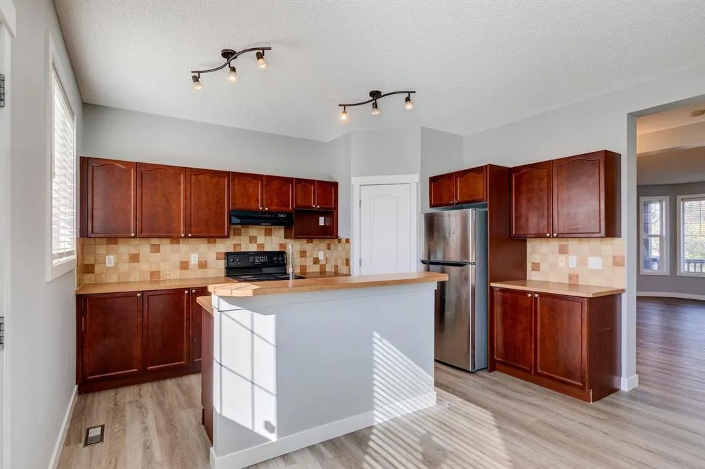 605 Morningside Park SW