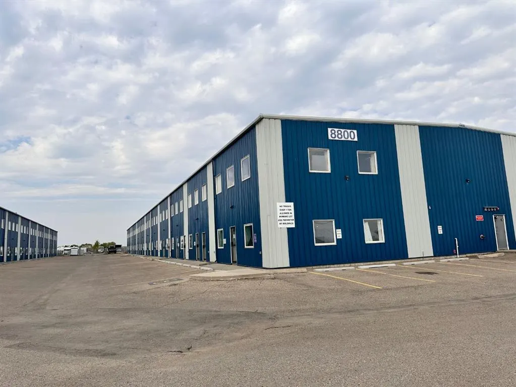 8800 Venture Avenue SE, #2120