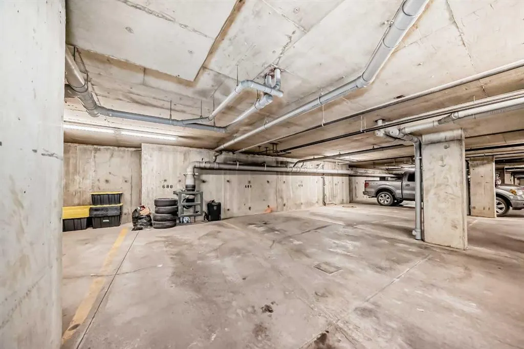 403 Mackenzie Way SW, #9113