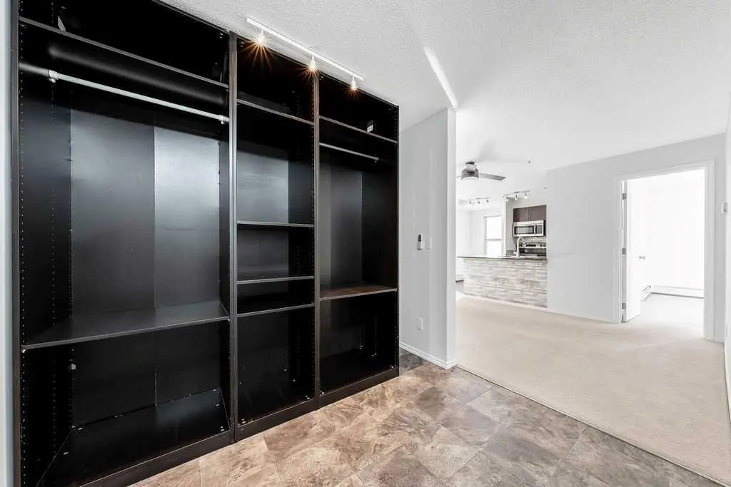 403 Mackenzie Way SW, #9113