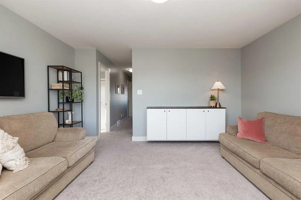 503 Keystone Chase W