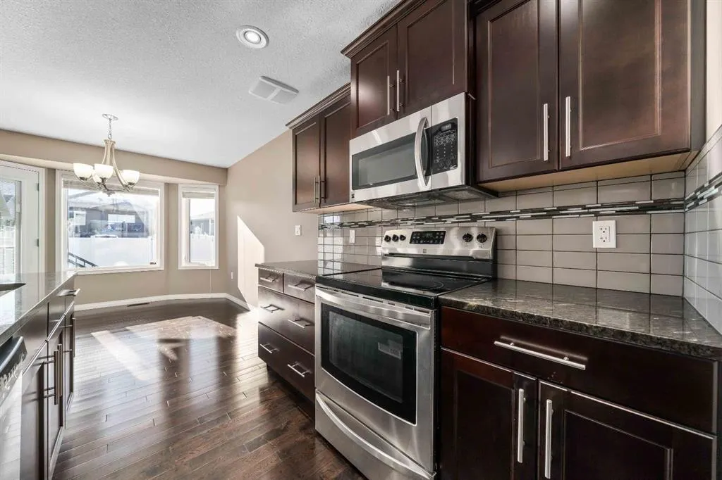 59 Somerside Way SE