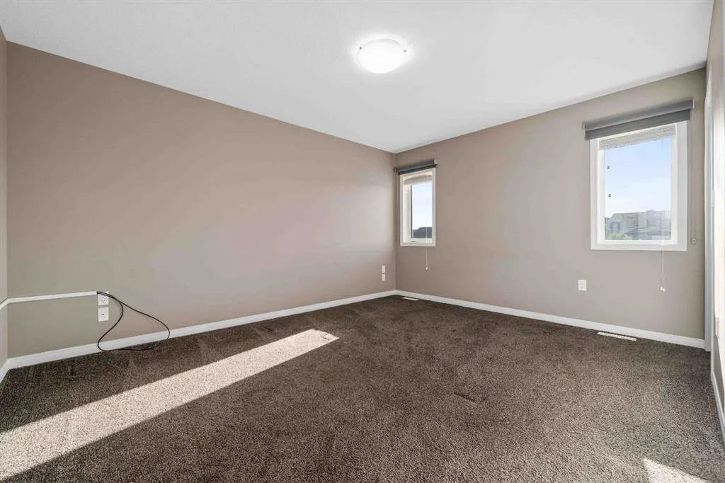 59 Somerside Way SE