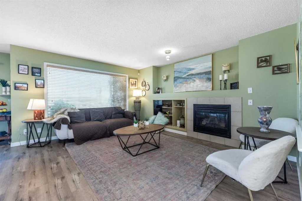 45 River Rock Court SE