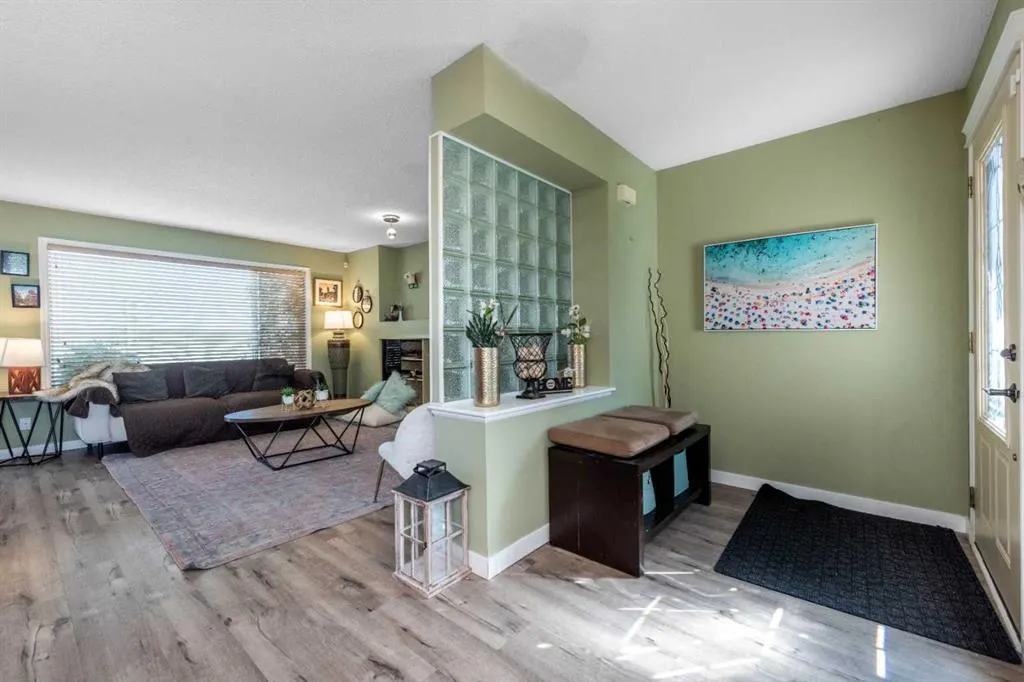 45 River Rock Court SE