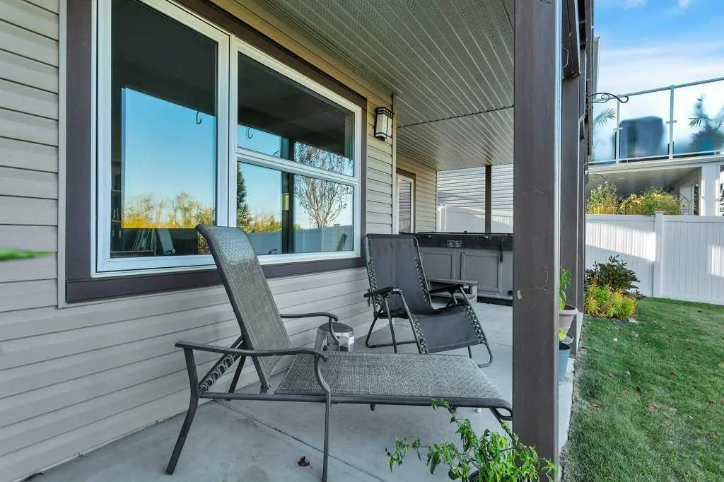 187 Vancouver Crescent
