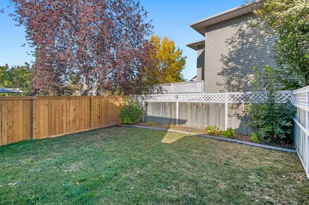 27 Eldorado Road SE