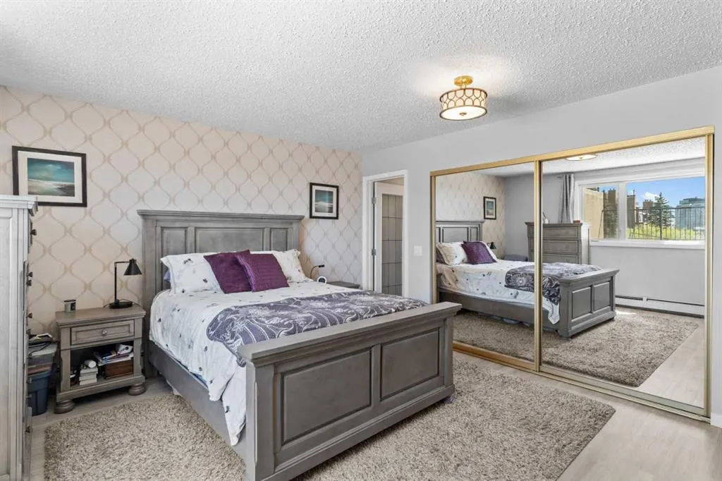 333 2 Avenue NE, #102