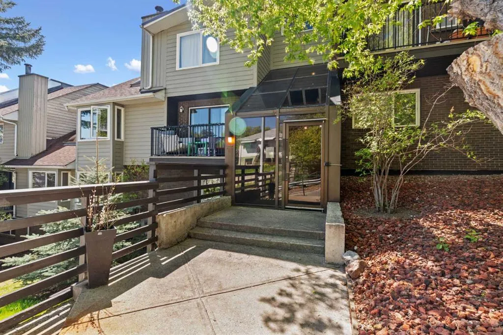 333 2 Avenue NE, #102