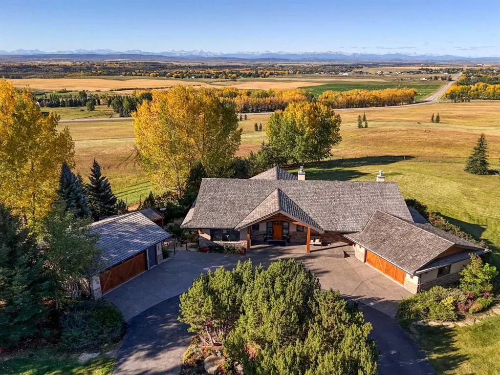 15 Escarpment Park