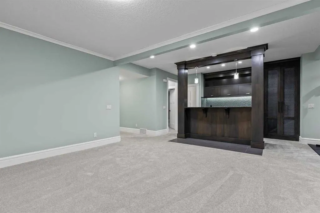 236 Aspen Dale Way SW