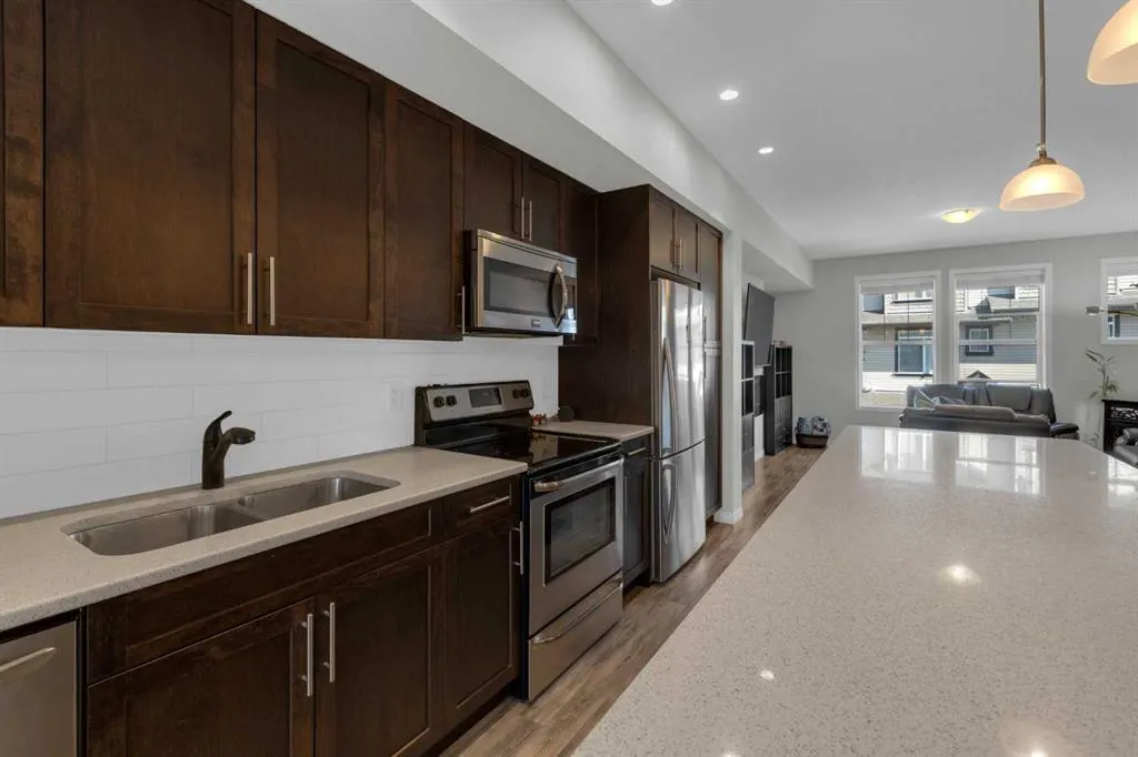 280 Williamstown Close NW, #1706