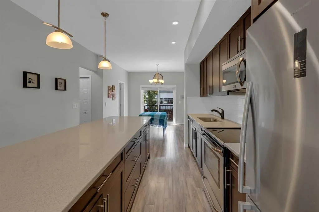 280 Williamstown Close NW, #1706