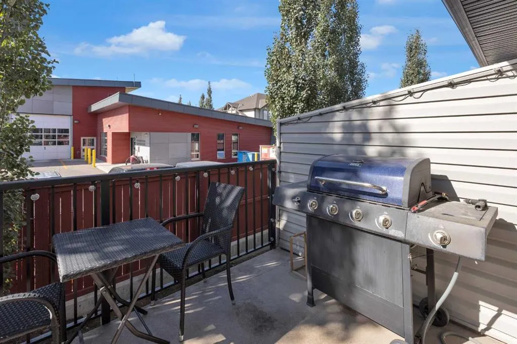 280 Williamstown Close NW, #1706