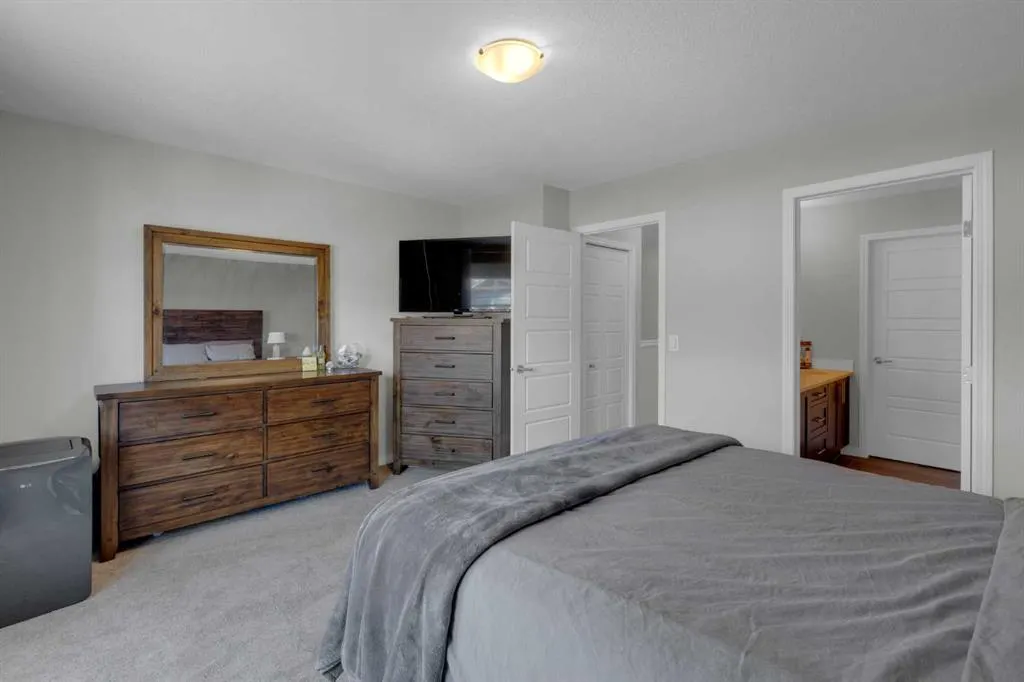 280 Williamstown Close NW, #1706