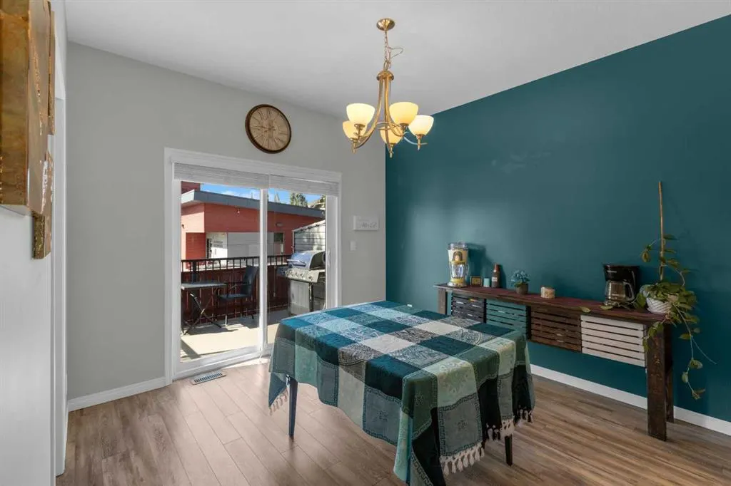 280 Williamstown Close NW, #1706