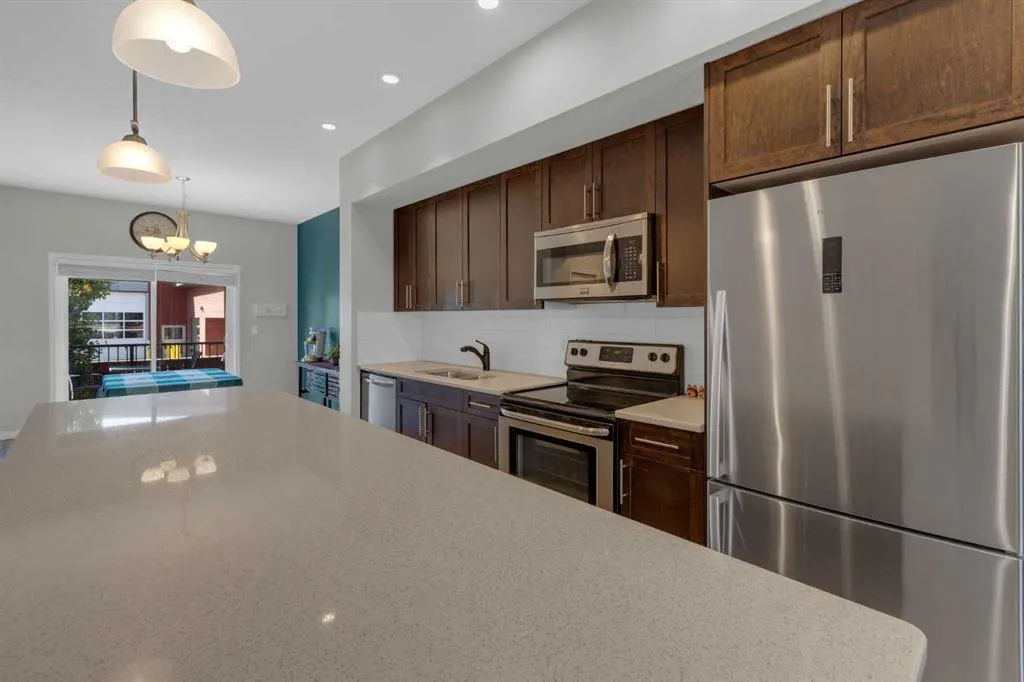 280 Williamstown Close NW, #1706