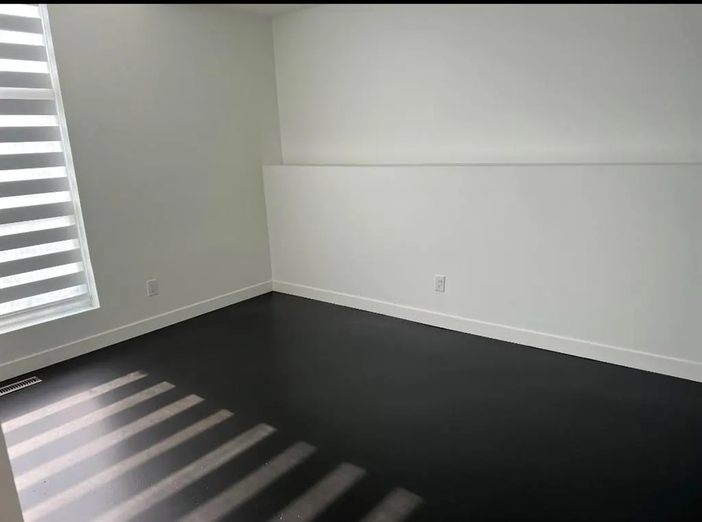 1800 26 Avenue SW, #102