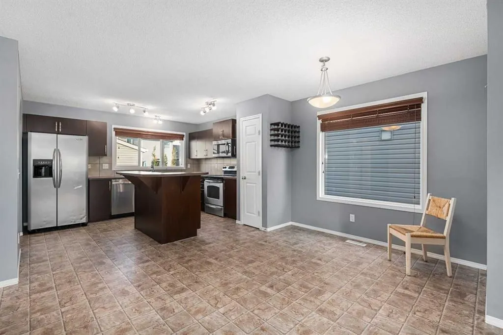 308 Copperstone Gardens SE