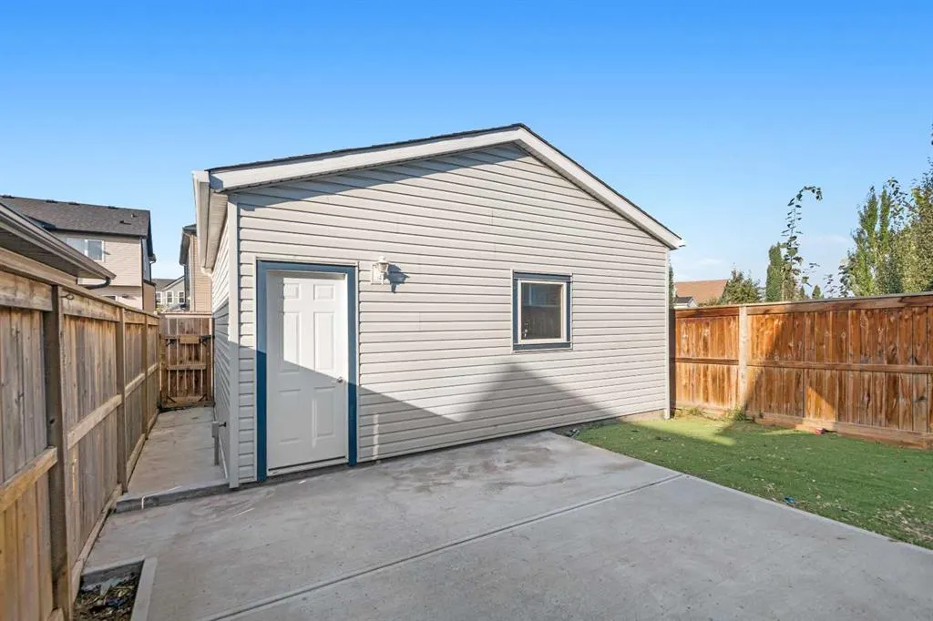 308 Copperstone Gardens SE