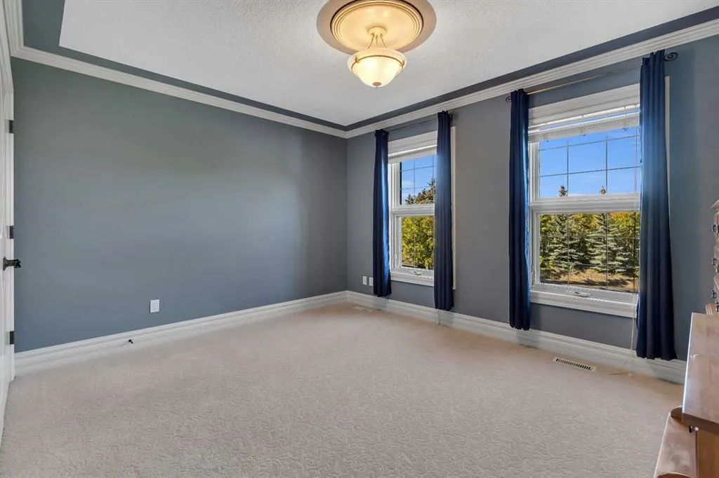 101 Uplands Ridge SW