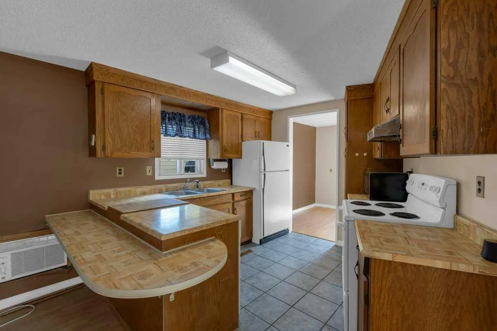 56 Spring Haven Close SE