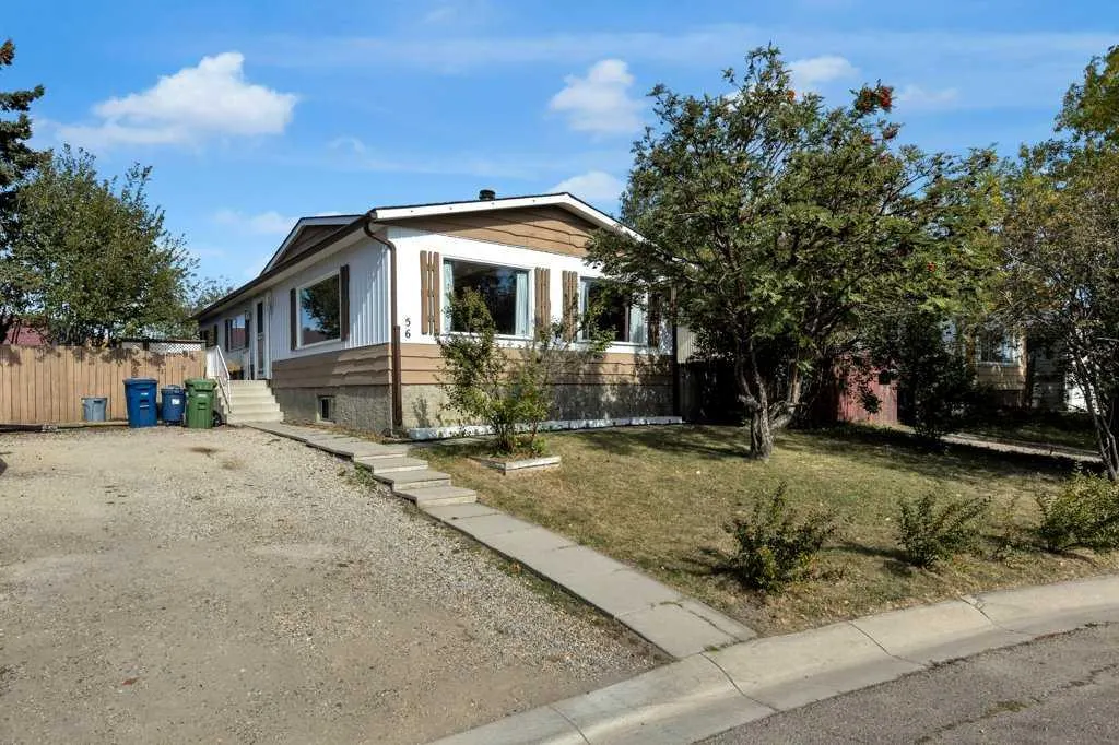 56 Spring Haven Close SE