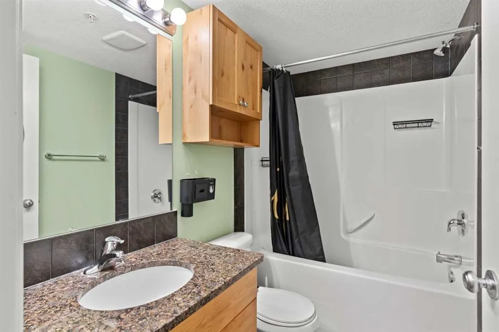 300 Palliser Lane, #315