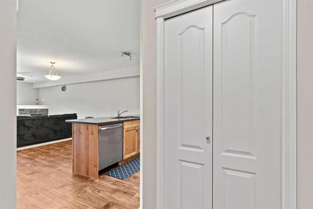 300 Palliser Lane, #315